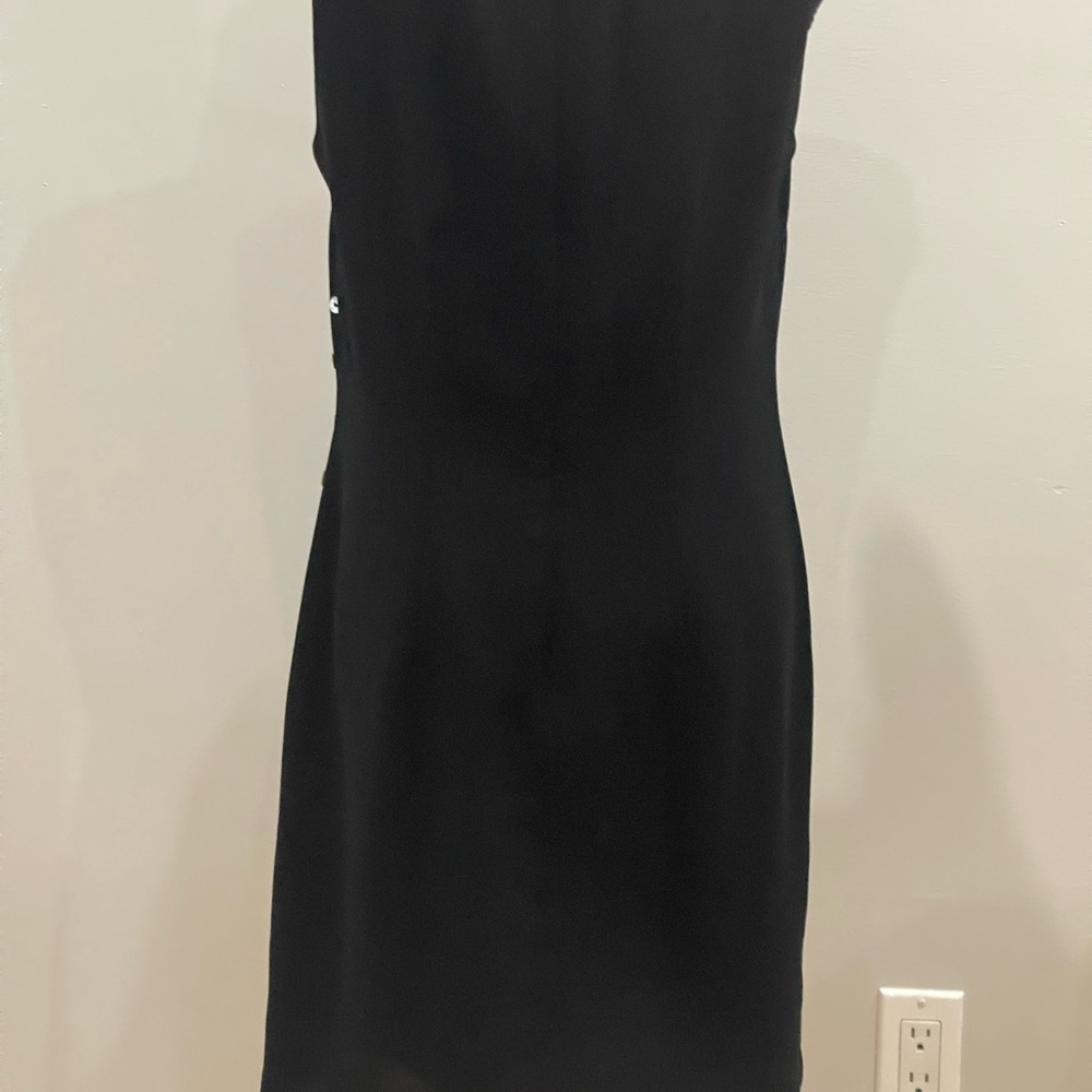 CDC by Caren Desiree 10 Black V Neck Sleeveless Button Side Accent Zip Back Mini - Picture 4 of 7